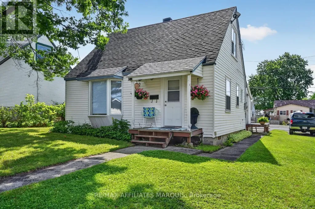 12 Churchill Crescent Smiths Falls ON K7A 3H4