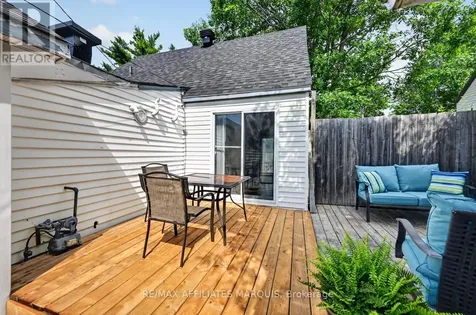 12 Churchill Crescent Smiths Falls ON K7A 3H4