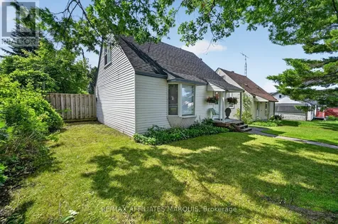 12 Churchill Crescent Smiths Falls ON K7A 3H4