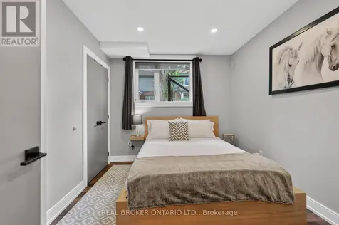 343 Riverdale Avenue Ottawa ON K1S 1R6