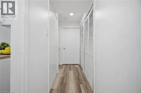 10 Ristau Crescent Kitchener ON N2E 3A8