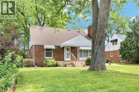 3138 Church Windsor ON N9E 1V1