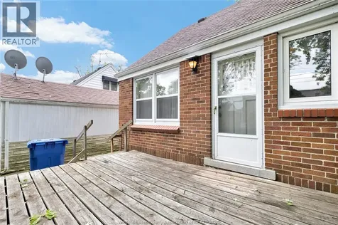 3138 Church Windsor ON N9E 1V1
