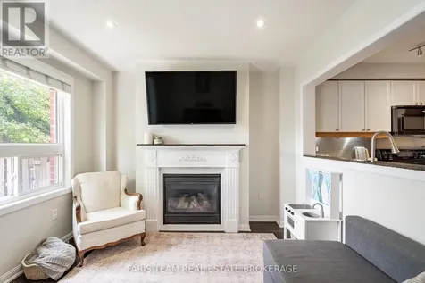 57 Winchester Terrace Barrie ON L4M 0C8