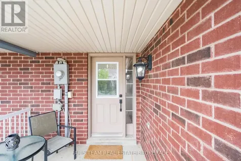 57 Winchester Terrace Barrie ON L4M 0C8