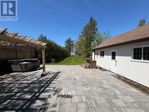288 River Road East Wasaga Beach ON L9Z 2L7
