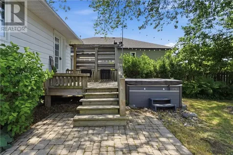 4663 Guy Avenue Hanmer ON P3P 1G1