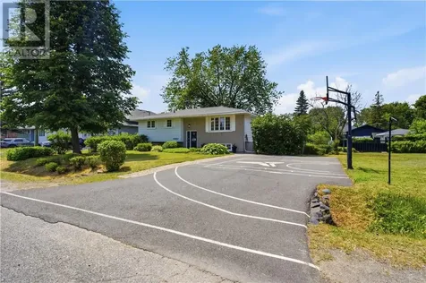 4663 Guy Avenue Hanmer ON P3P 1G1