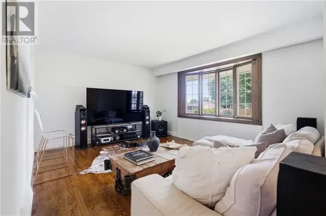 4663 Guy Avenue Hanmer ON P3P 1G1