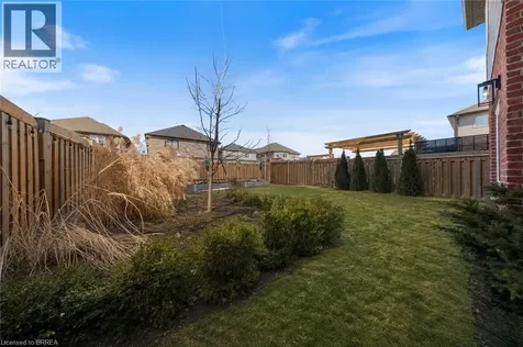 32 Arlington Parkway Paris ON N3L 0G2
