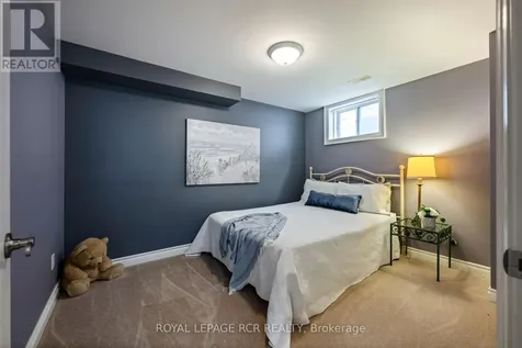 200 Kingfisher Drive Mono ON L9W 0B3