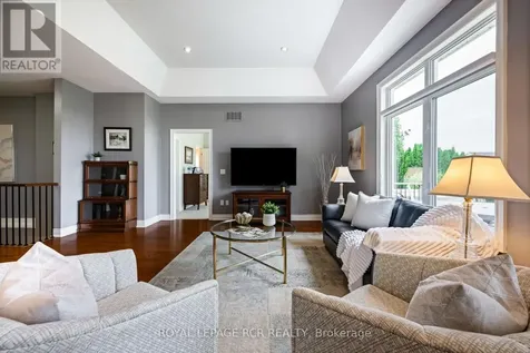 200 Kingfisher Drive Mono ON L9W 0B3