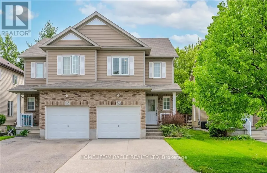 312 Tagge Crescent Kitchener ON N2K 3R7