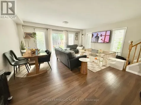 312 Tagge Crescent Kitchener ON N2K 3R7