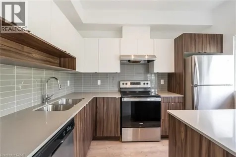 1121 Cooke Boulevard Burlington ON L7T 0C3