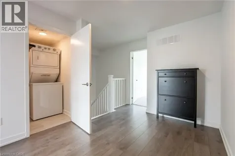 1121 Cooke Boulevard Burlington ON L7T 0C3