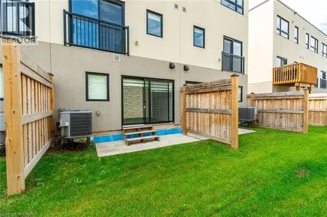 1121 Cooke Boulevard Burlington ON L7T 0C3