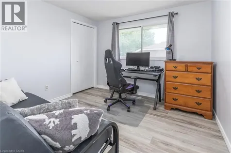31 Blackfriar Lane Brantford ON N3R 7M2