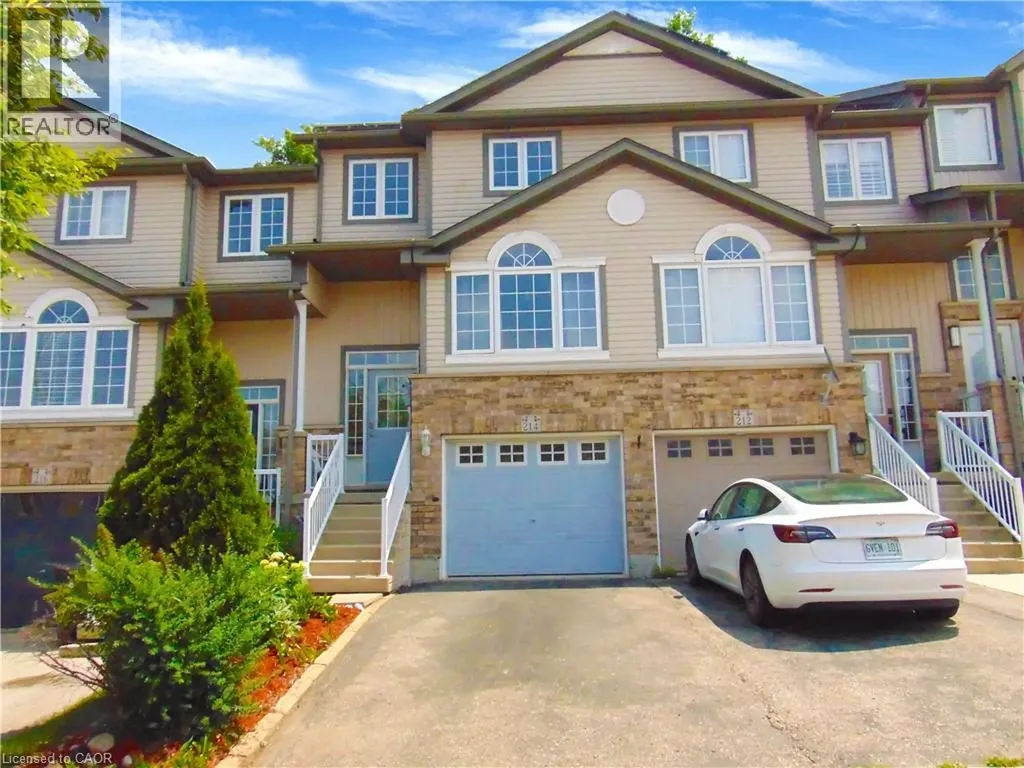 214 Snowdrop Crescent Kitchener ON N2E 4C2