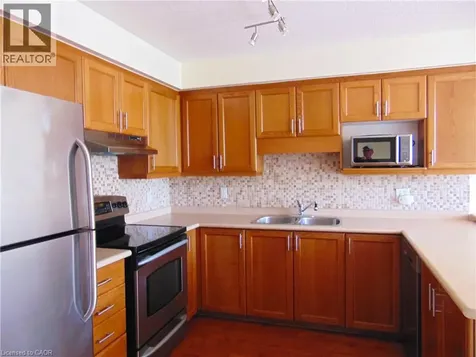214 Snowdrop Crescent Kitchener ON N2E 4C2