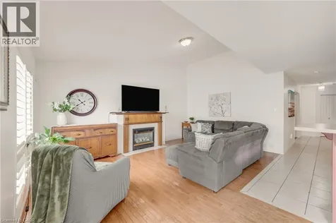 409 Jacqueline Boulevard Hamilton ON L9B 2T4
