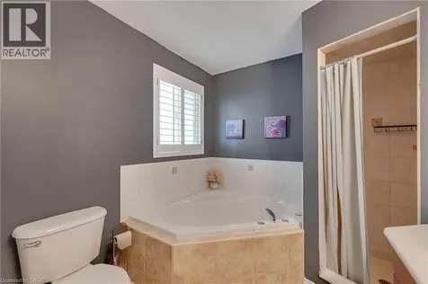 409 Jacqueline Boulevard Hamilton ON L9B 2T4