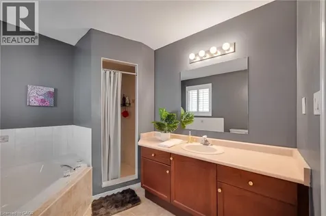 409 Jacqueline Boulevard Hamilton ON L9B 2T4