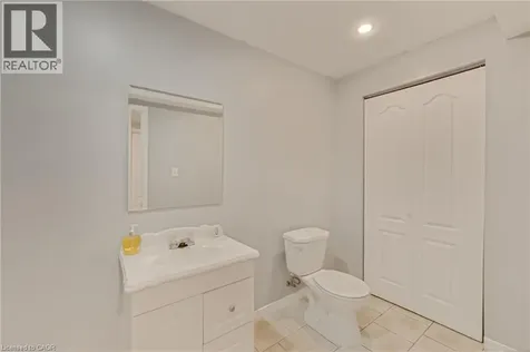 409 Jacqueline Boulevard Hamilton ON L9B 2T4