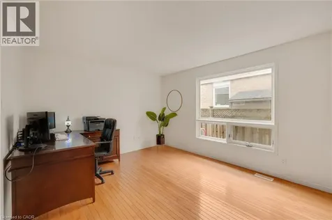 409 Jacqueline Boulevard Hamilton ON L9B 2T4