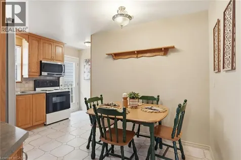 5155 Idlewood Crescent Burlington ON L7L 3Y5