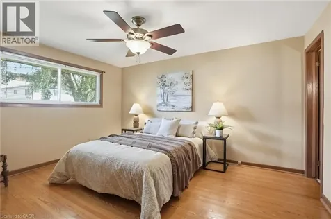 5155 Idlewood Crescent Burlington ON L7L 3Y5