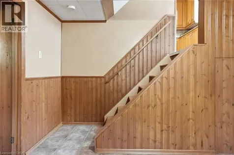 5155 Idlewood Crescent Burlington ON L7L 3Y5