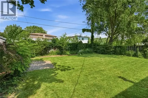 5155 Idlewood Crescent Burlington ON L7L 3Y5