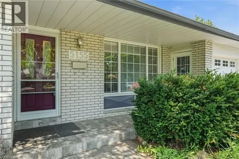5155 Idlewood Crescent Burlington ON L7L 3Y5