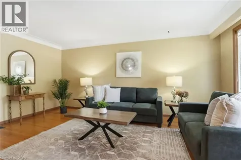 5155 Idlewood Crescent Burlington ON L7L 3Y5