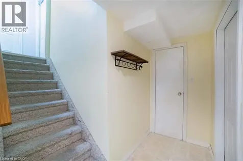 19 Beachgrove Crescent Hamilton ON L8J 2N8
