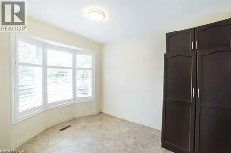 19 Beachgrove Crescent Hamilton ON L8J 2N8