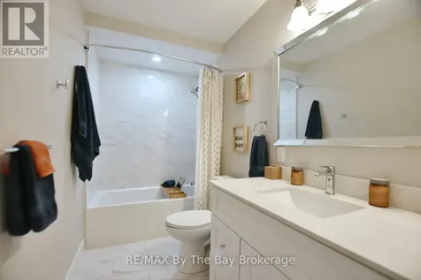 16 Caribbean Drive Wasaga Beach ON L9Z 2W3
