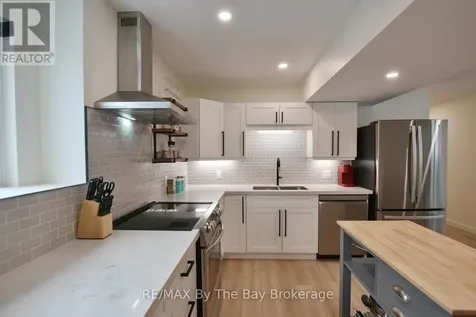 16 Caribbean Drive Wasaga Beach ON L9Z 2W3