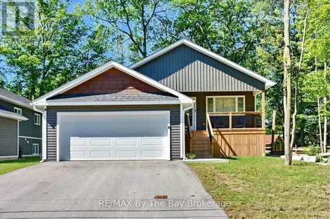 16 Caribbean Drive Wasaga Beach ON L9Z 2W3