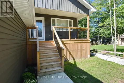 16 Caribbean Drive Wasaga Beach ON L9Z 2W3