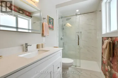 16 Caribbean Drive Wasaga Beach ON L9Z 2W3