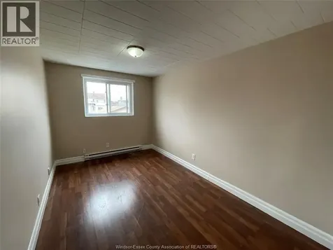 928 Howard Avenue Windsor ON N9A 2S6