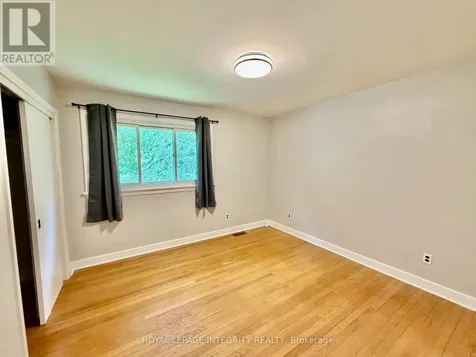 1107 Falaise Road Ottawa ON K2E 6R1