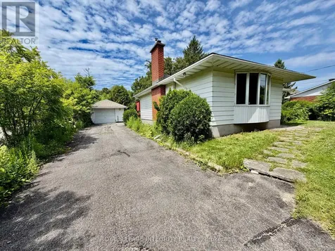1107 Falaise Road Ottawa ON K2E 6R1