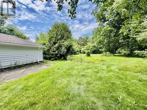 1107 Falaise Road Ottawa ON K2E 6R1