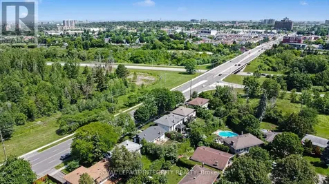 1034 Walkley Road Ottawa ON K1V 6R2