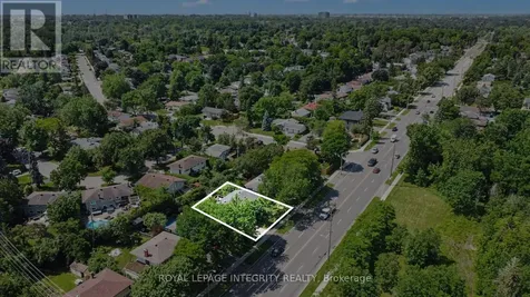 1034 Walkley Road Ottawa ON K1V 6R2