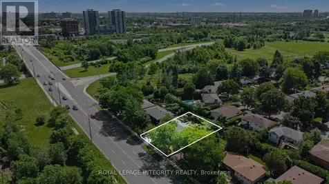 1034 Walkley Road Ottawa ON K1V 6R2