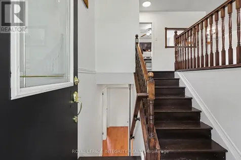 1034 Walkley Road Ottawa ON K1V 6R2
